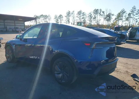 2026 Tesla Model Y Long Range Dual Motor All-Wheel Drive from USA, damaged, VIN 7SAYGDEDXTA457065